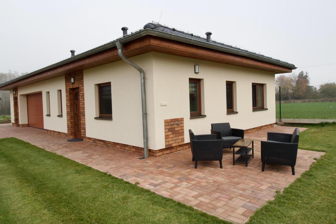 Apartman Uprostred Trojuhelniku Praha - Karlovy Vary - Plzen Kolesovice Exteriér fotografie