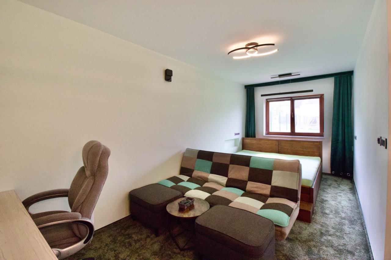 Apartman Uprostred Trojuhelniku Praha - Karlovy Vary - Plzen Kolesovice Exteriér fotografie